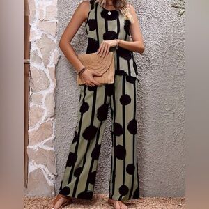 Striped Casual Pantsuits, Crew Neck Sleeveless Tank Top & Wide Leg Pantsuit